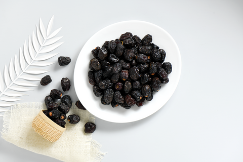 Ajwa Dates Medium