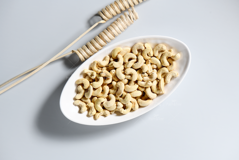 Cashew India W240