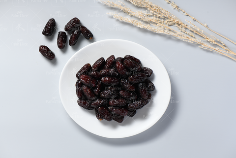 Safawi Dates Large